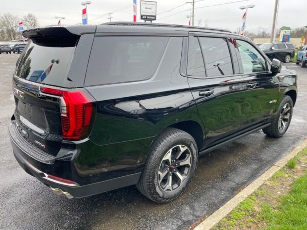 New 2026 GMC Yukon AT4 Ultimate SUV