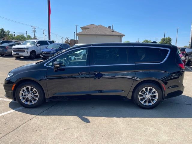 2026 Chrysler Pacifica Limited - Photo 9