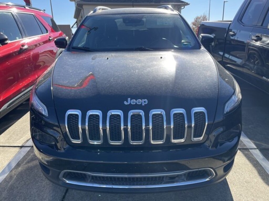 Used 2018 Jeep Cherokee Limited 4x4 SUV