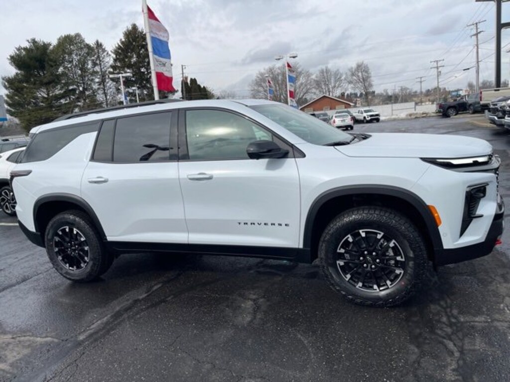 New 2026 Chevrolet Traverse Z71 SUV