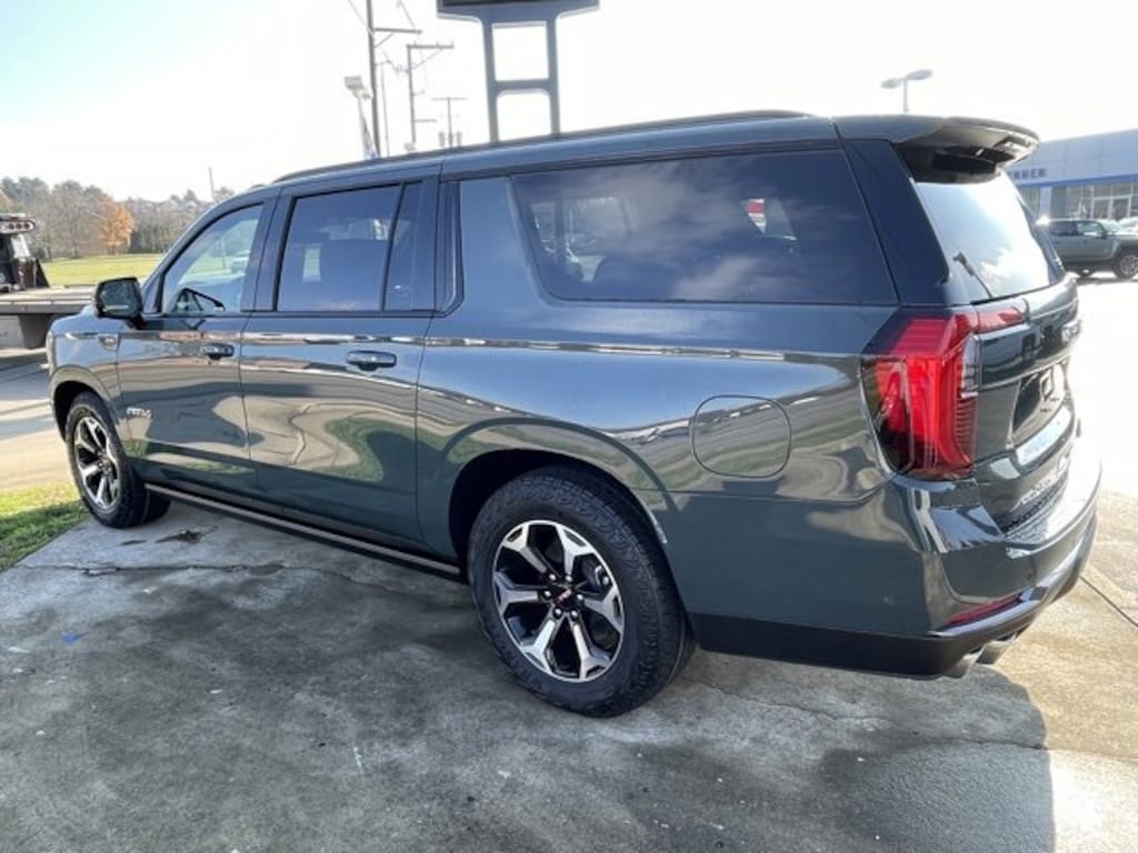 New 2026 GMC Yukon XL AT4 SUV