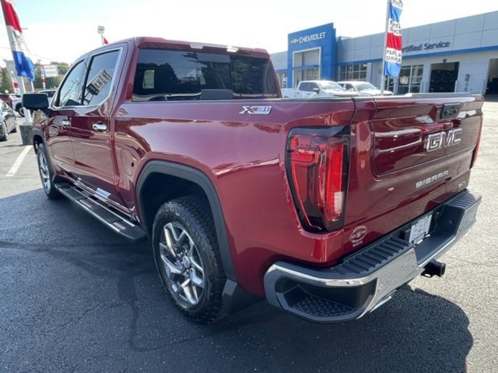 New 2026 GMC Sierra 1500 SLT Truck
