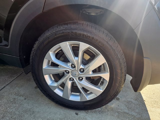 2020 Hyundai Tucson SE - Photo 8