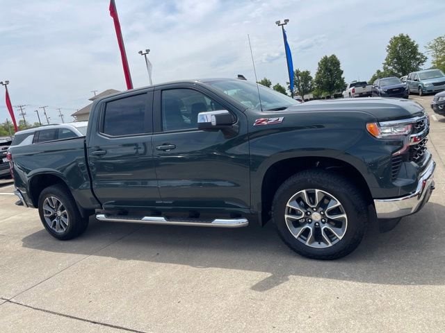 2026 Chevrolet Silverado 1500 LT 4X4 Crew Cab Short Box's photo