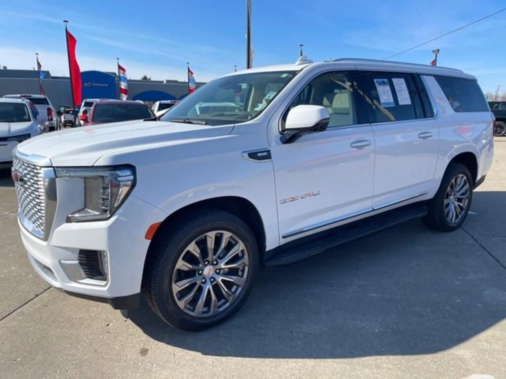 Used 2023 GMC Yukon XL Denali SUV
