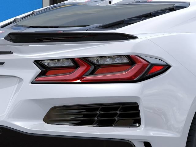 2027 Chevrolet Corvette 3LT - Photo 11