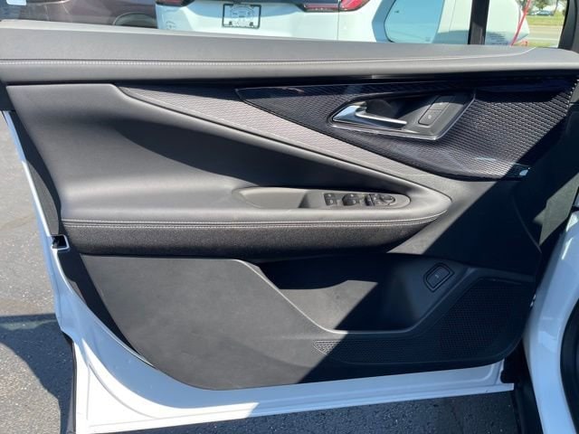 2026 Chevrolet Blazer EV LT - Photo 21