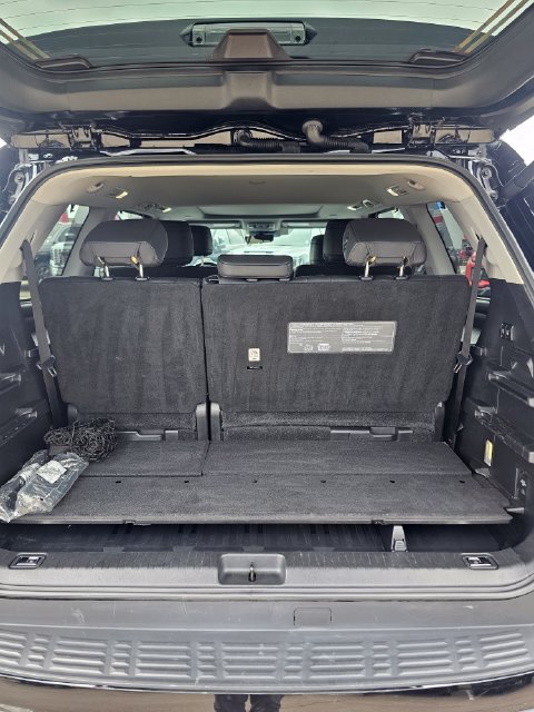 2023 Toyota Sequoia TRD Pro - Photo 7