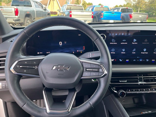 2025 Chevrolet Traverse LT - Photo 17