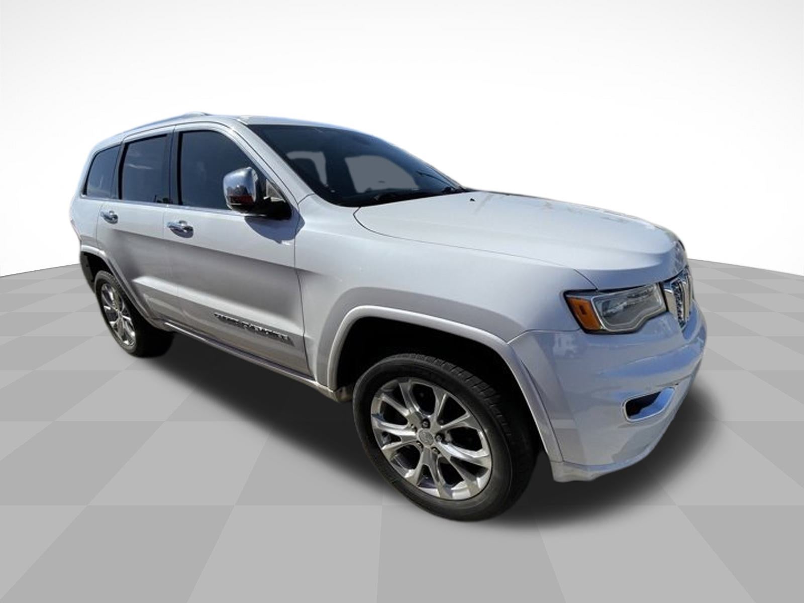 2020 Jeep Grand Cherokee Overland photo 3
