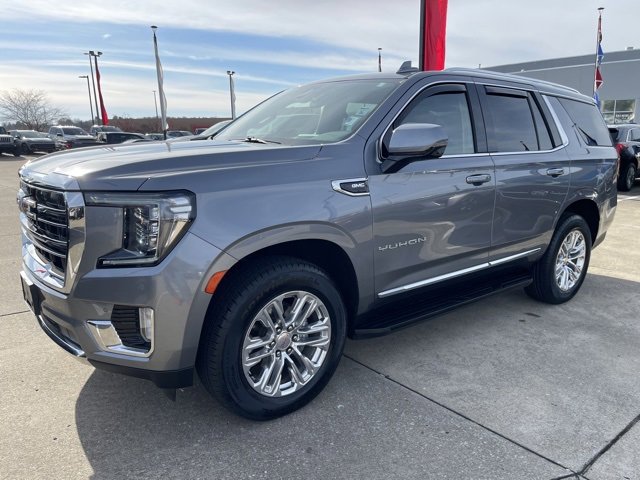 2022 Gmc Yukon SLT photo 2
