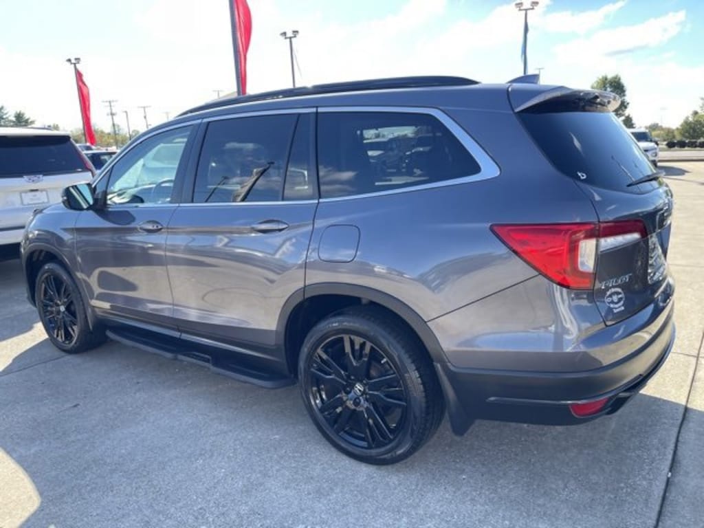 Used 2022 Honda Pilot AWD Special Edition SUV