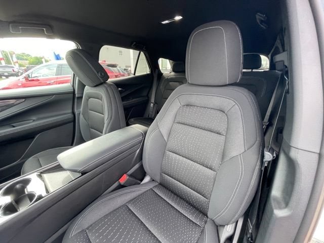 2025 Chevrolet Blazer EV LT - Photo 17