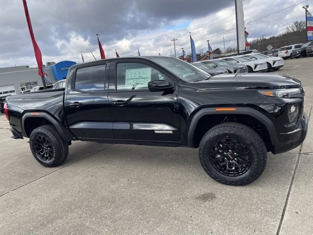 2026 GMC Canyon Elevation's photo