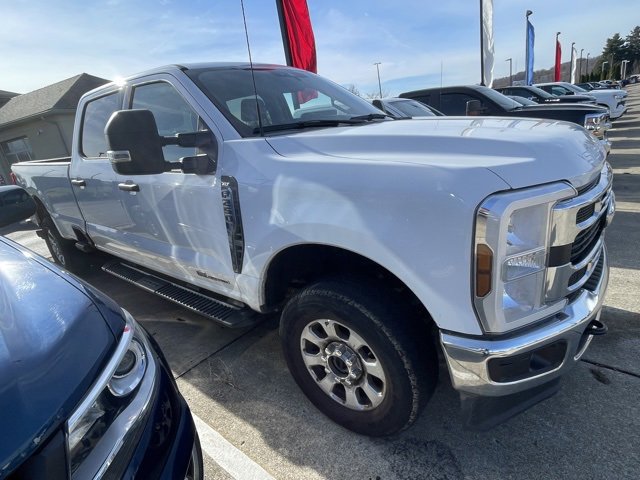 2024 Ford F-250 Super Duty XL's photo