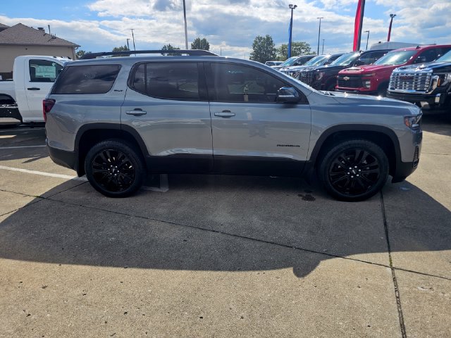 2023 GMC Acadia SLT - Photo 2