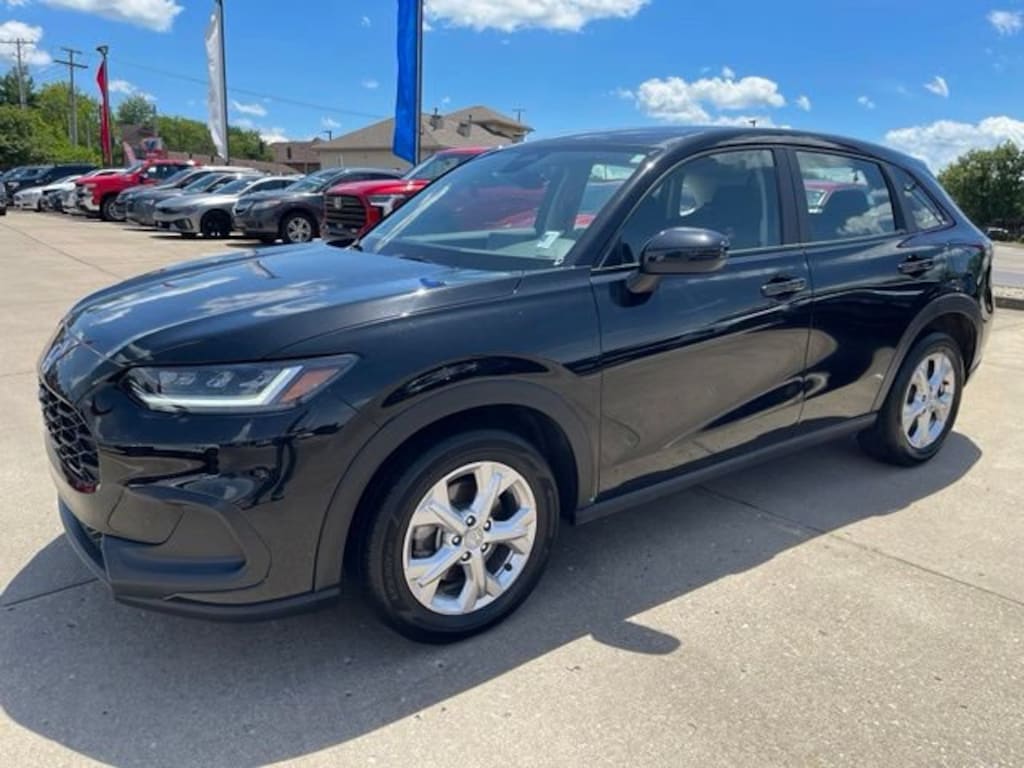 Used 2025 Honda HR-V AWD LX SUV