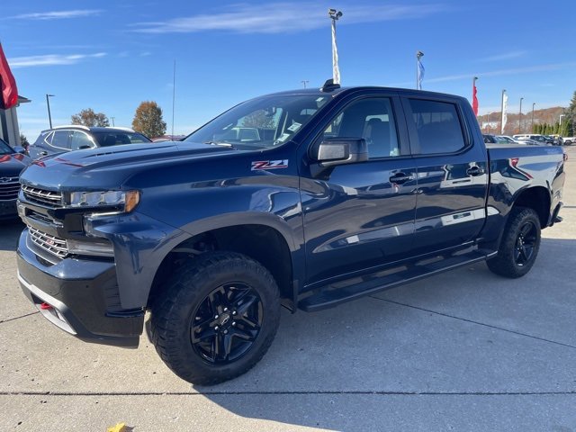 2022 Chevrolet Silverado 1500 LT Trail Boss photo 2