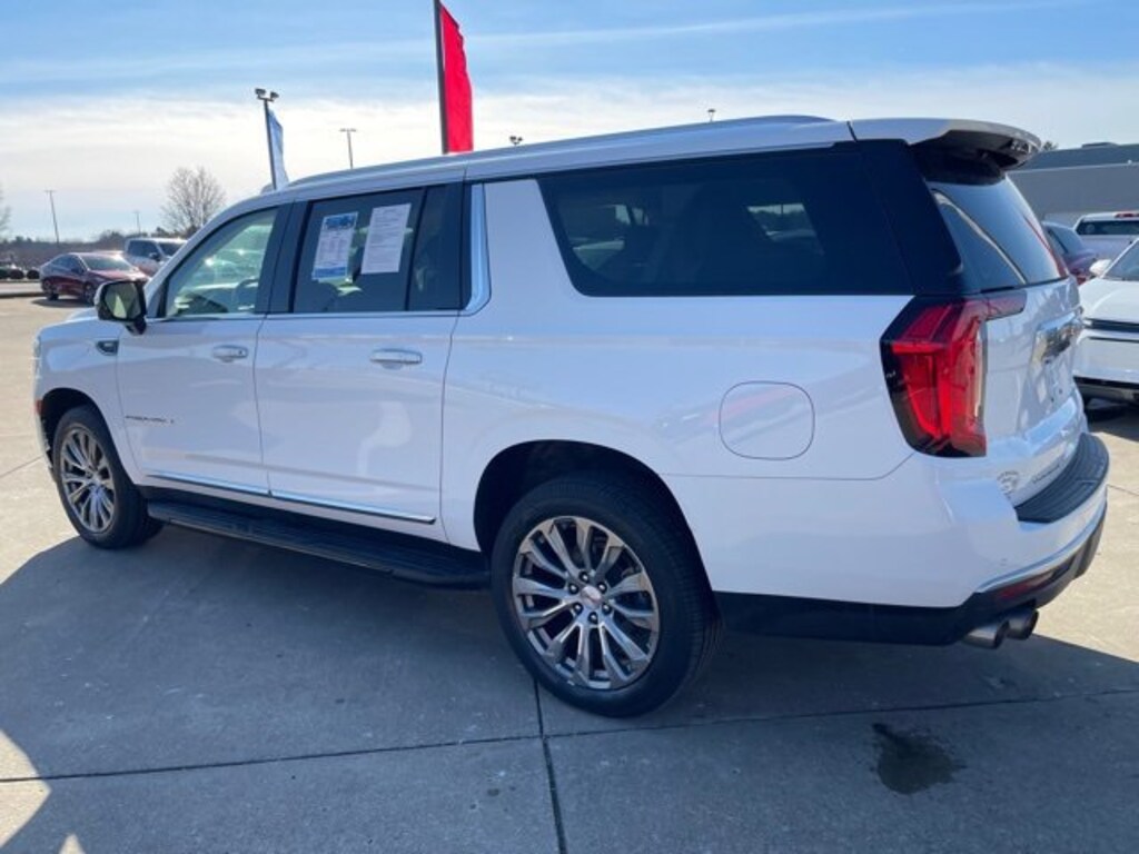 Used 2023 GMC Yukon XL Denali SUV