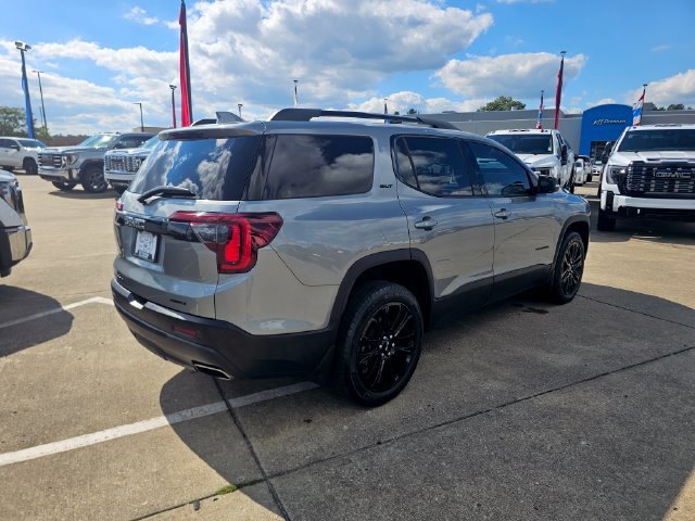 2023 GMC Acadia SLT - Photo 3