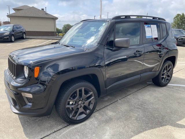 2021 Jeep Renegade Latitude photo 2