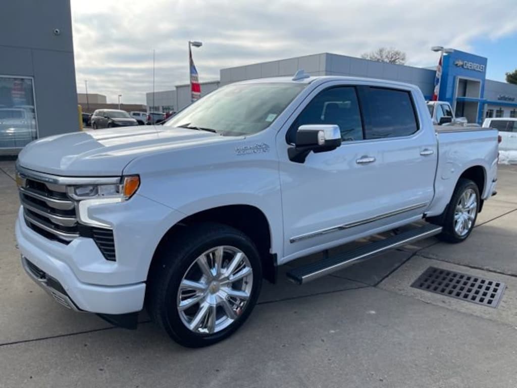 New 2026 Chevrolet Silverado 1500 High Country Truck