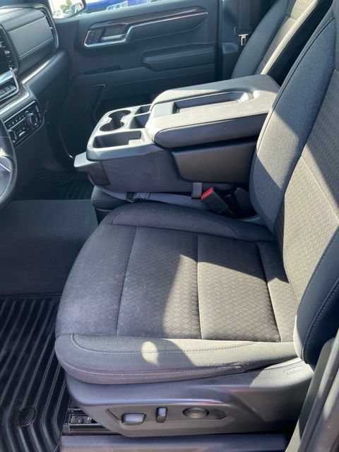 2024 Chevrolet Silverado 1500 LT - Photo 12