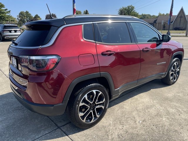 2022 Jeep Compass Limited photo 2
