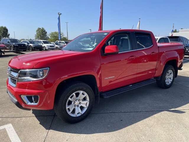 2018 Chevrolet Colorado LT photo 2