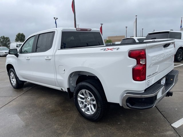 2026 Chevrolet Silverado 1500 LT photo 4