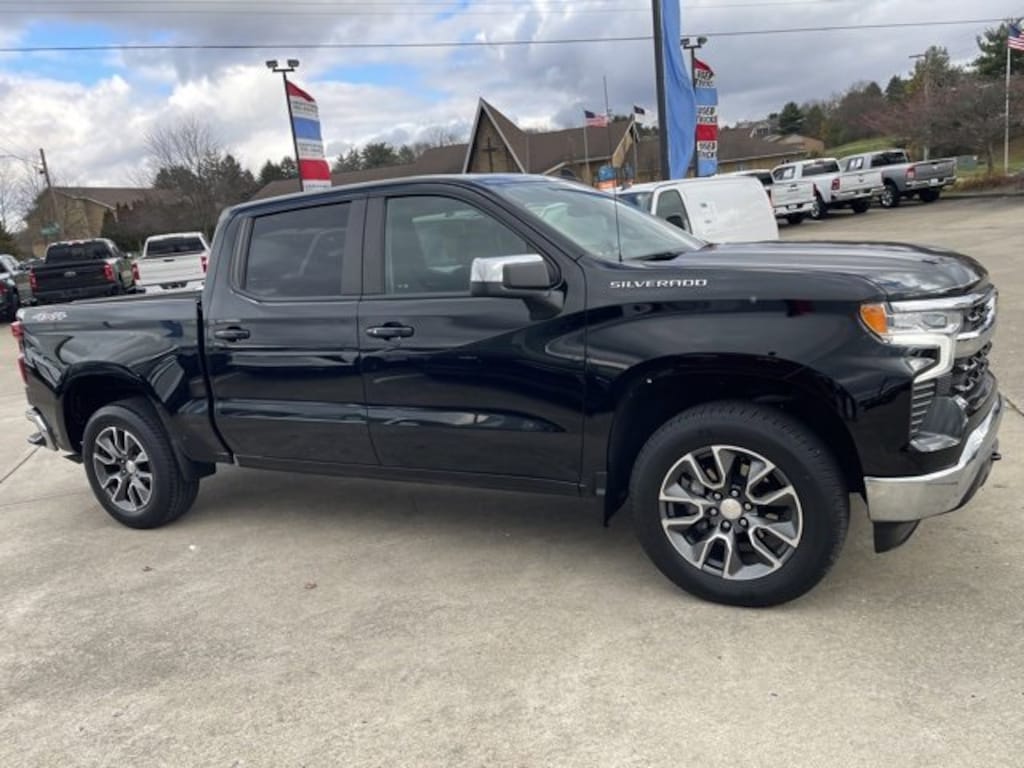 Used 2022 Chevrolet Silverado 1500 LT (2FL) Truck