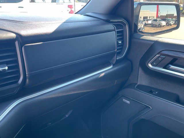 2025 GMC Sierra 1500 SLT - Photo 27
