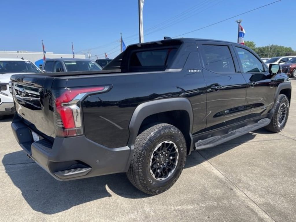New 2026 Chevrolet Silverado EV Trail Boss - Extended Range Truck