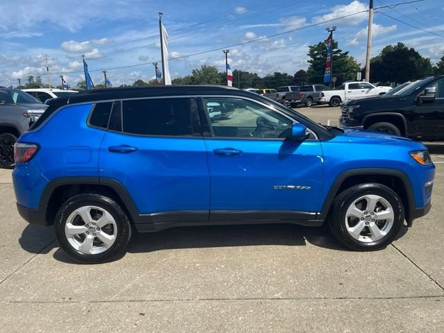 Certified 2018 Jeep Compass Latitude with VIN 3C4NJDBB1JT142273 for sale in Zanesville, OH