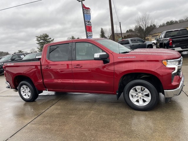 2023 Chevrolet Silverado 1500 LT's photo