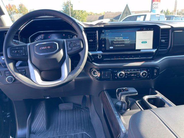 2025 GMC Sierra 1500 SLT - Photo 14