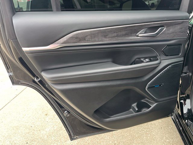 2021 Jeep Grand Cherokee L Overland - Photo 22