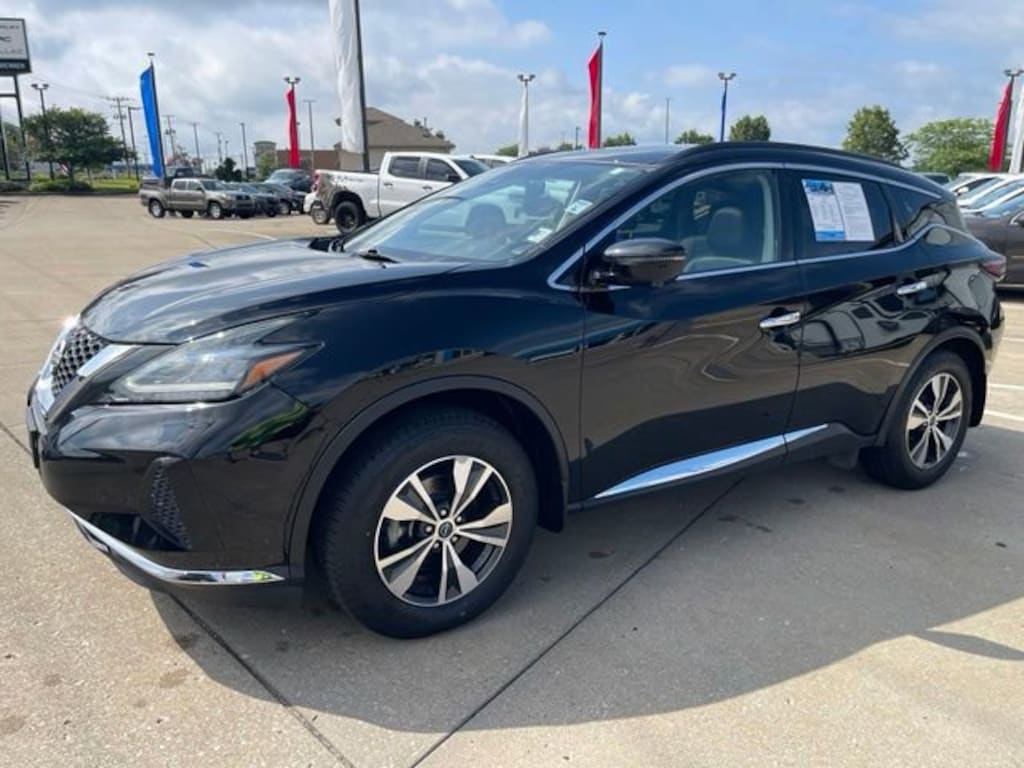 Used 2024 Nissan Murano SV