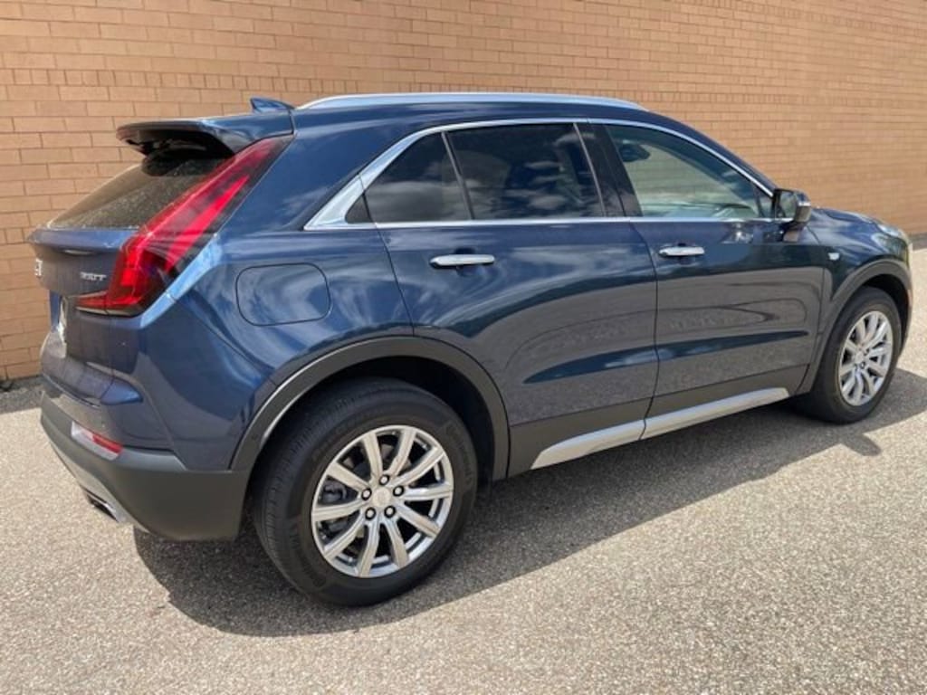 Used 2021 CADILLAC XT4 AWD Premium Luxury SUV