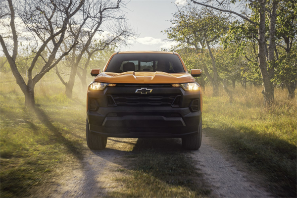 2026 Chevrolet Colorado driving on dirt road