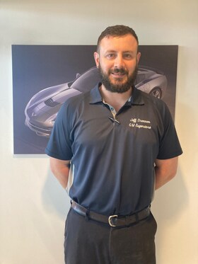 Staff member Larry T. from ID_e2ebebb12a3b