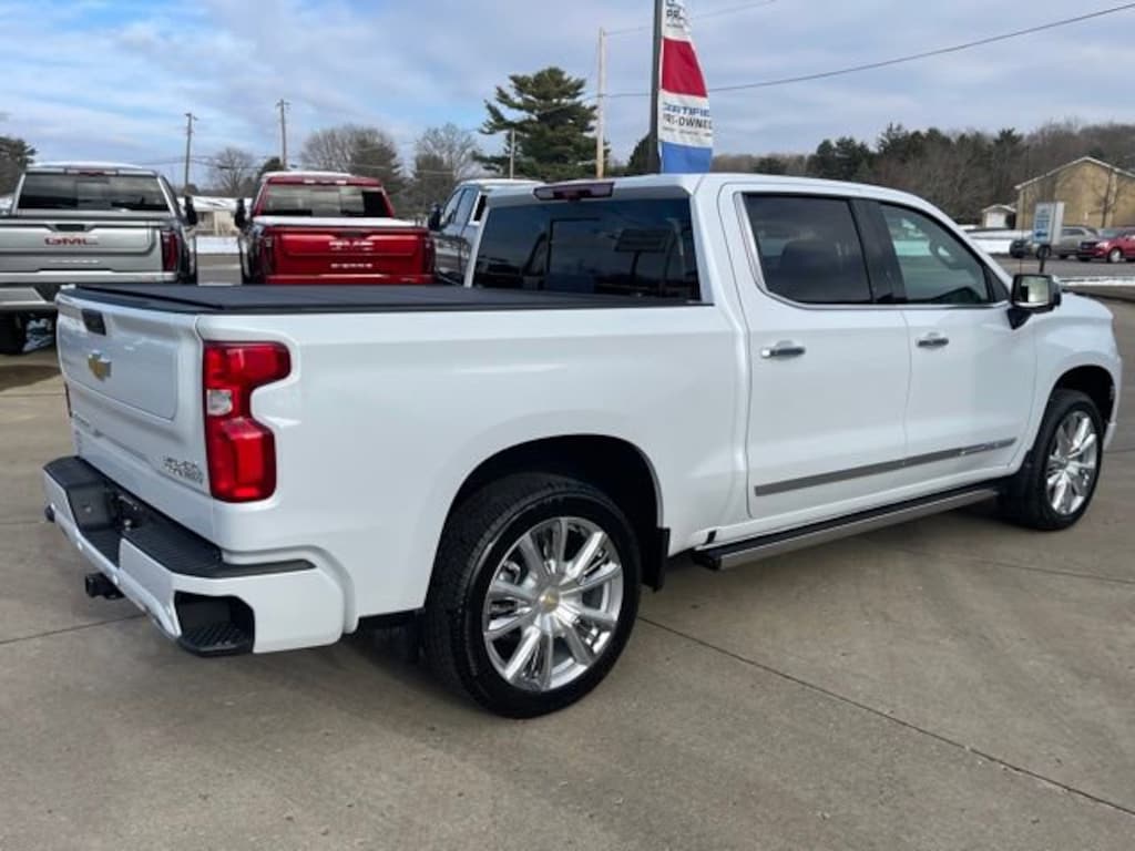 New 2026 Chevrolet Silverado 1500 High Country Truck