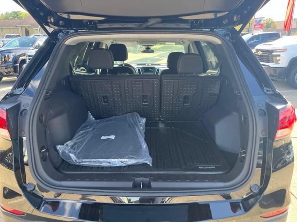 Used 2023 Chevrolet Equinox LT SUV