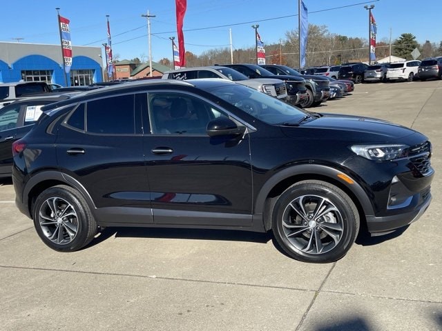 2022 Buick Encore GX Essence's photo