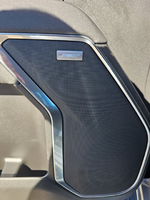 2026 GMC Sierra 1500 SLT - Photo 10