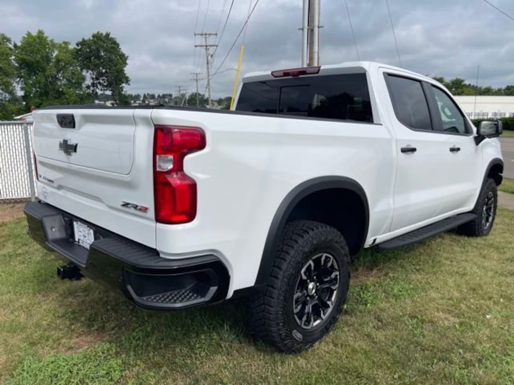 New 2025 Chevrolet Silverado 1500 ZR2 Truck