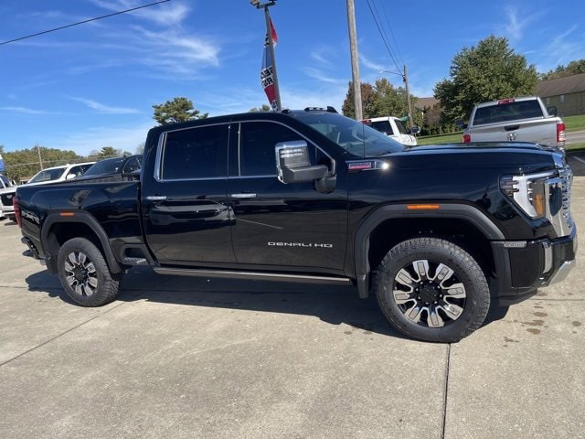 2026 GMC Sierra 2500HD Denali's photo