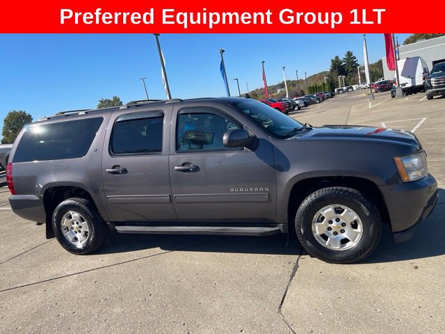 2010 Chevrolet Suburban SUV 