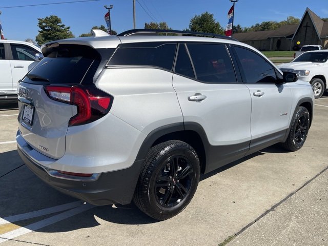 2022 Gmc Terrain AT4 photo 2