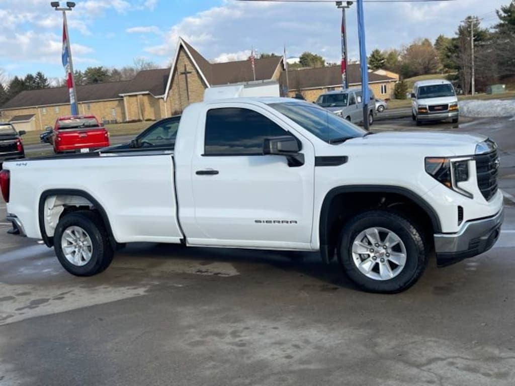 New 2025 GMC Sierra 1500 Pro Truck